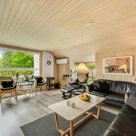 Wenche - 600m To The Fjord By Interhome Dom wakacyjny Hemmet